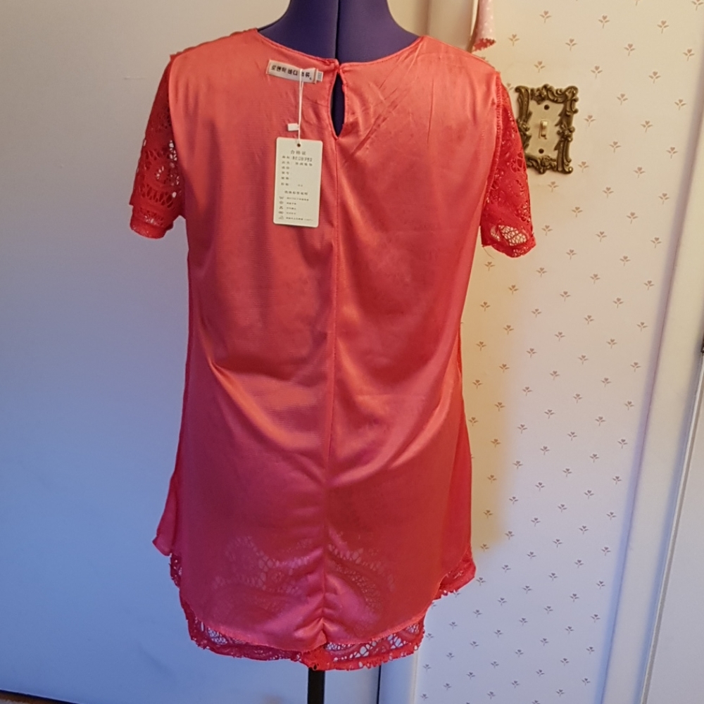 Red Lace Tunic - Picture 7 of 10